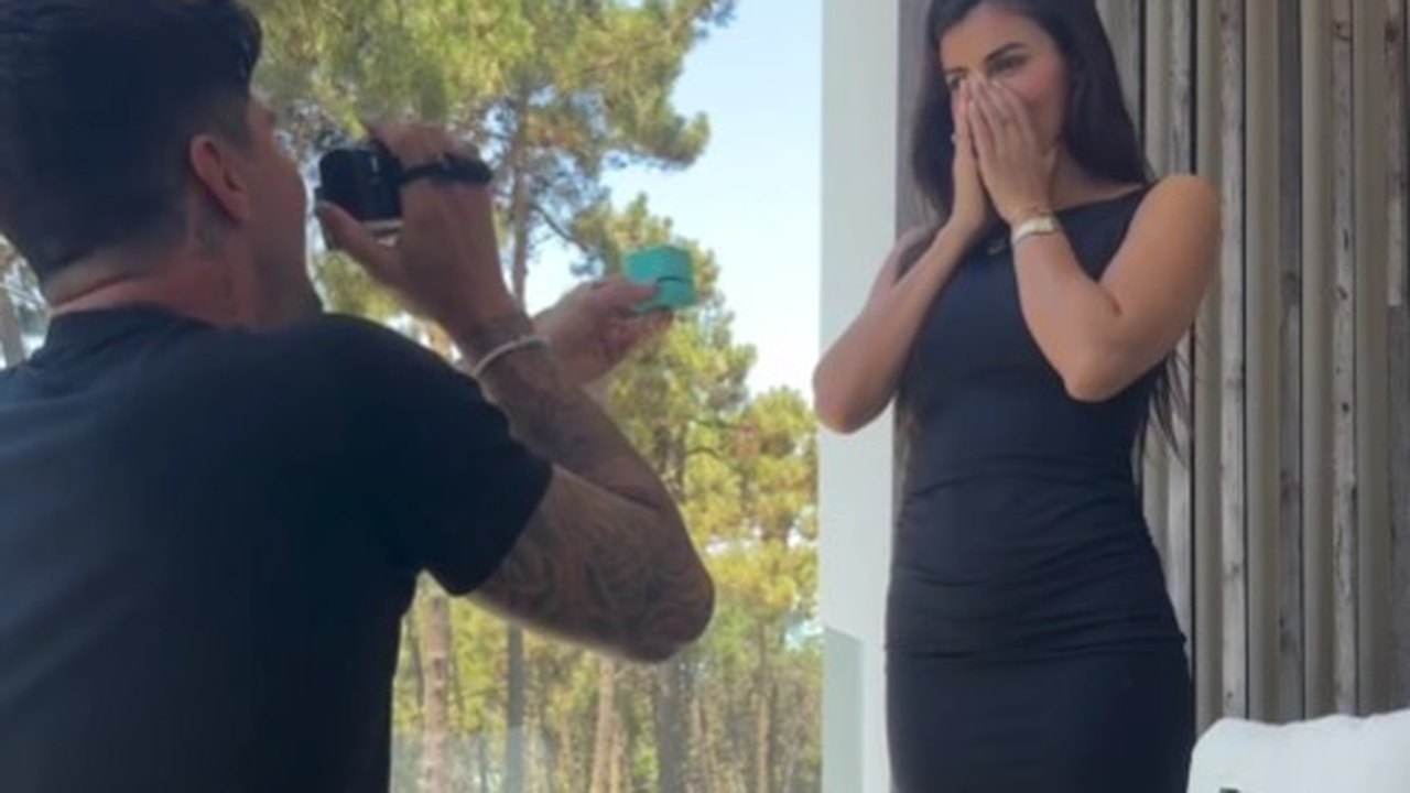 Gabriel Medina mostra como foi o pedido de casamento a Isabella Arantes; veja vídeo