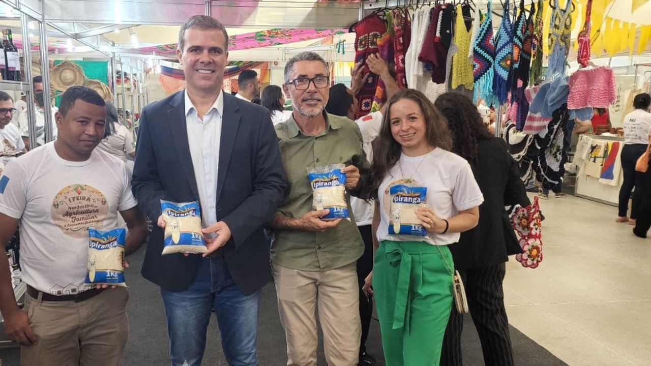 Emater participa da 1ª Feira Nordestina da Agricultura Familiar e Economia Solidária em Natal