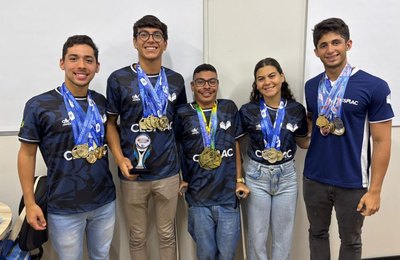 Cesmac celebra desempenho excepcional dos atletas da natação em 2025