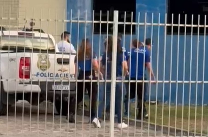 A pedido do MP, polícias e Perícia fazem reconstituição de assassinato de menina de 12 anos