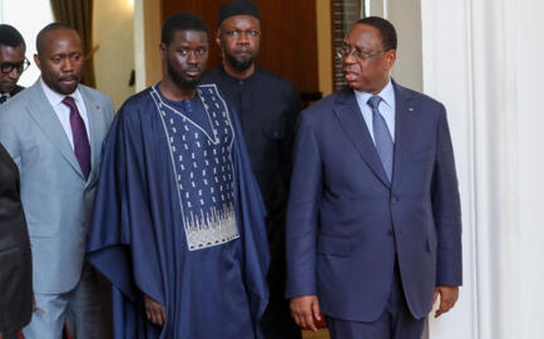 Líderes internacionais cumprimentam novo presidente do Senegal