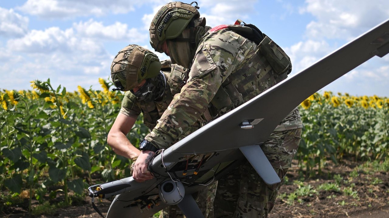 Rússia cria versão do drone Supercam S180 que mapeia terreno em tempo real