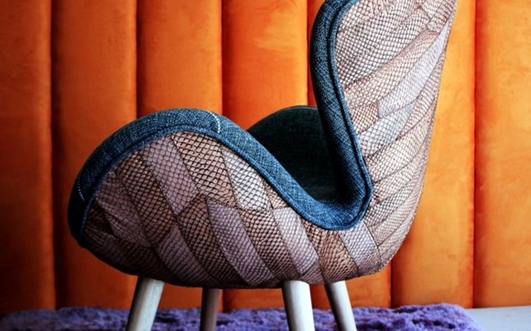 Cadeira com couro da tilápia marca integração entre Arranjos Produtivos