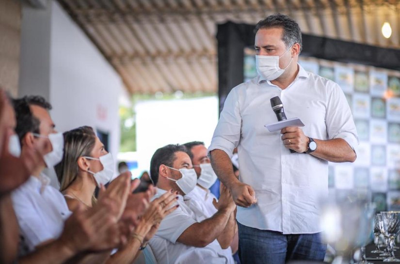 Governador Renan Filho anuncia implantação de rodovia entre Batalha e Olivença
