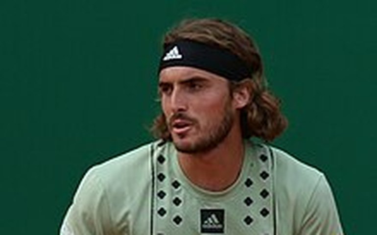 Tsitsipas e Badosa voltam após término recente e jogarão duplas mistas em Roland Garros