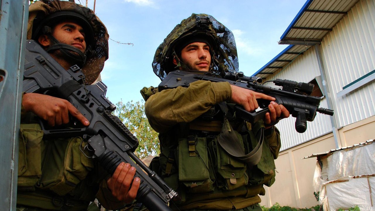 Analista explica se Israel planeja remodelar o Oriente Médio por meio de conflitos em 2025