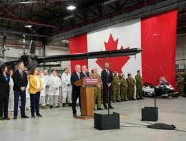 Carney anuncia bilhões para defesa e infraestrutura no norte do Canadá