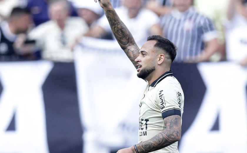 Maycon renova com o Corinthians e conta os dias para voltar a jogar: 'Este ano será diferente'