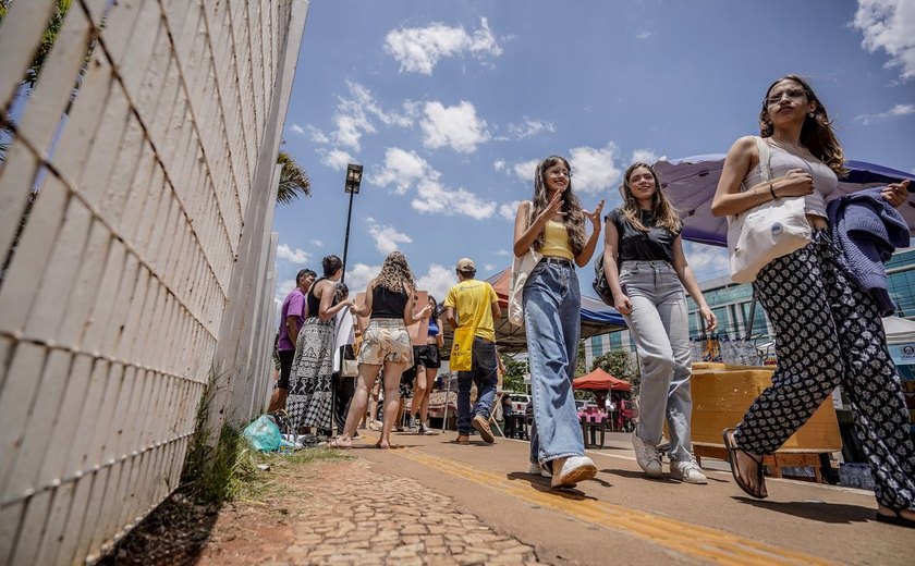 Ubes pede passe-livre a estudantes nos dois dias de provas