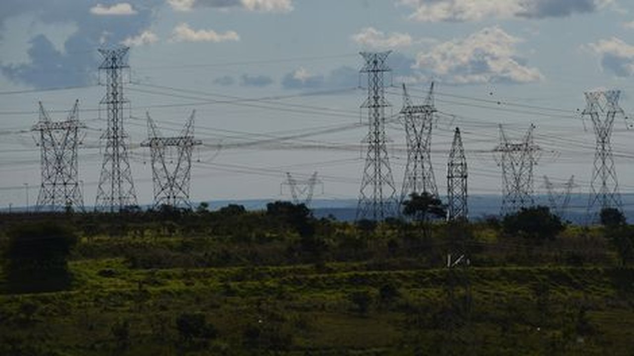 Aneel autoriza mais aumentos nas contas de luz
