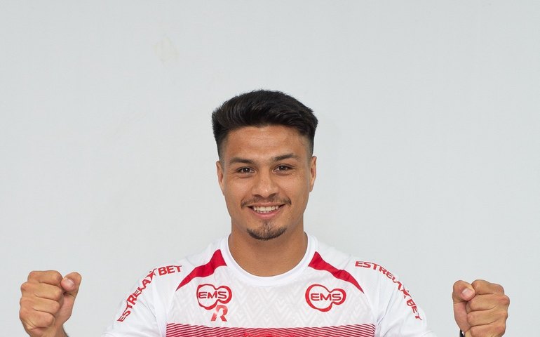 CRB contrata o atacante argentino Alexander Díaz; jogador já está integrado ao elenco