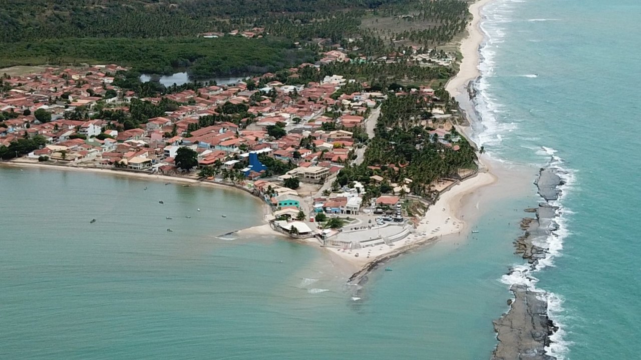 Associação Cocriar realiza feira cultural no Pontal de Coruripe em parceria com a Prefeitura