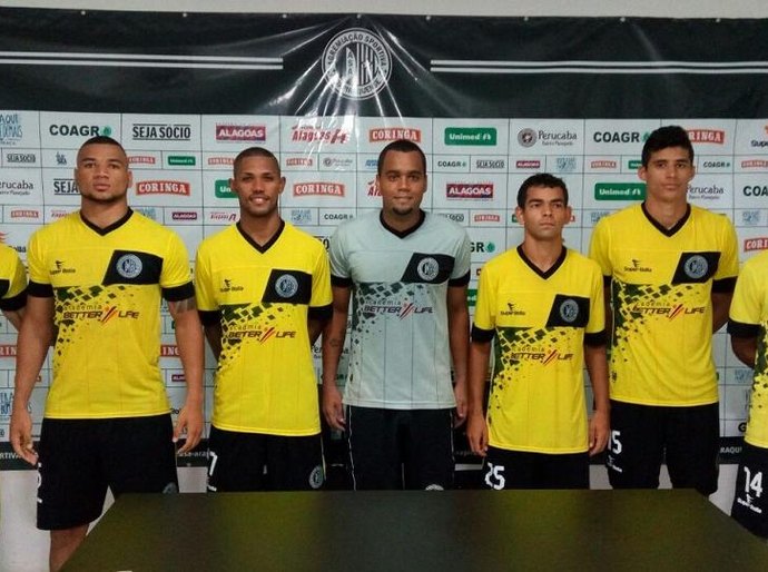 Diretoria anuncia pacotão de reforços para o elenco alvinegro