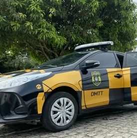 DMTT realiza entrega domiciliar de placas perdidas durante as chuvas em Maceió