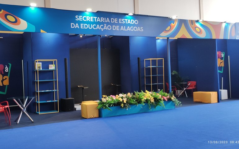 SEDUC-AL leva estande inclusivo, diversificado, democrático e inovador na 10ª Bienal Internacional do Livro de Alagoas