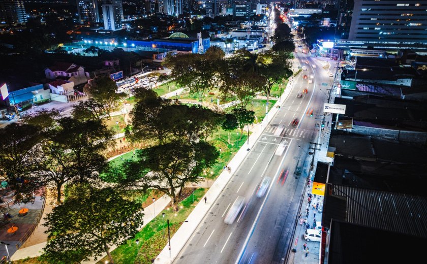 Investimento recorde em iluminação gera economia para Maceió e favorece moradores