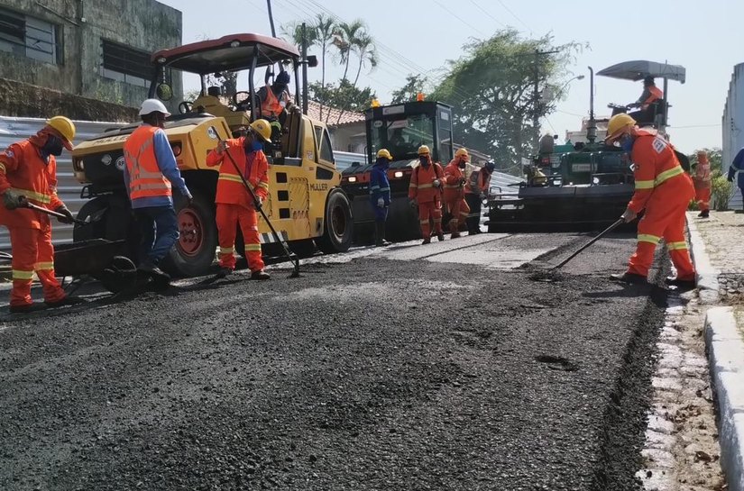 Recapeamento asfáltico beneficia três vias de Bebedouro