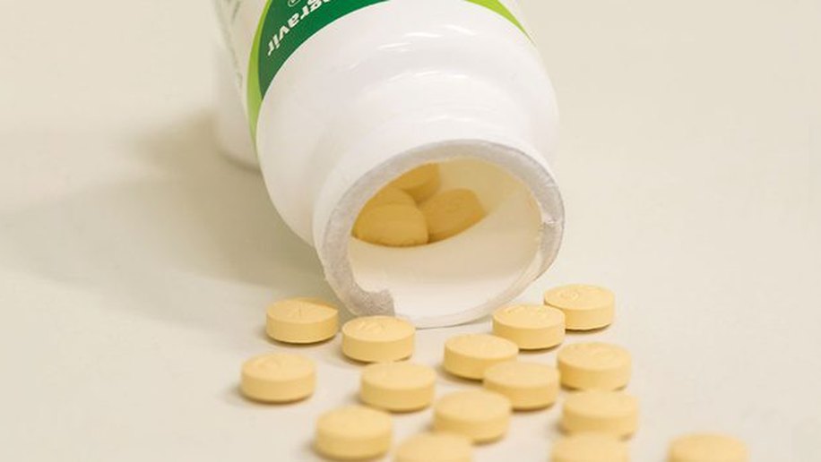Ministério da Saúde amplia acesso a medicamento para pessoas vivendo com HIV ou aids