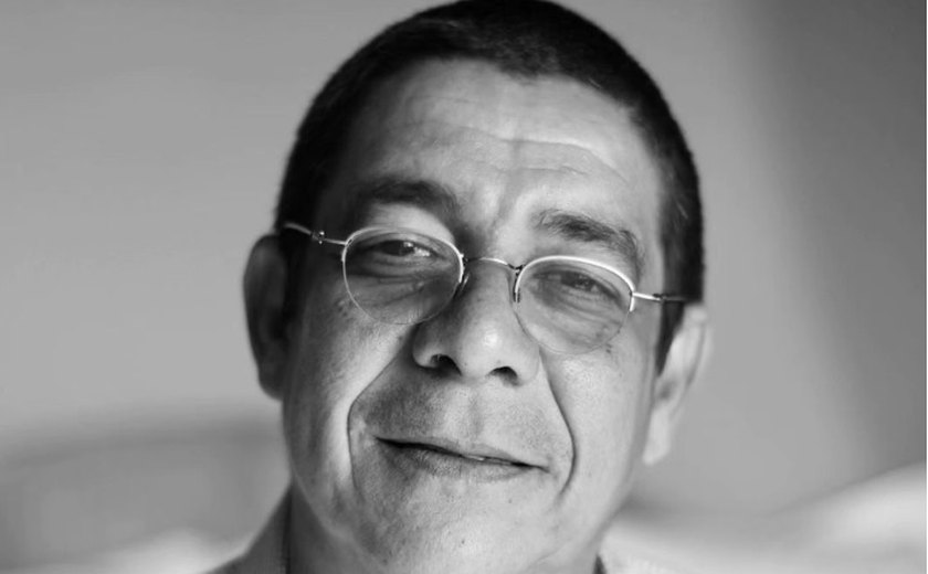 Zeca Pagodinho inaugura estátua em sua homenagem em Xerém