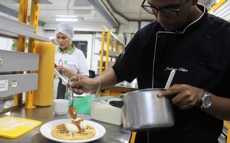 Ifal divulga resultado final da seleção para o curso técnico noturno em Cozinha