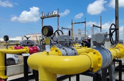 Novas medidas reforçam segurança jurídica e ampliam a regulamentação do mercado livre de gás em Alagoas