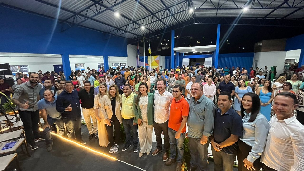 Novo Lino se transforma sob a liderança da prefeita Marcela Gomes; que reinaugura escola e anuncia novos projetos para o município