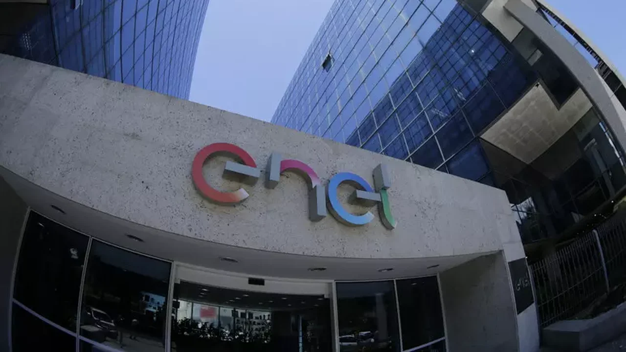 Em defesa final no caso da caducidade, Enel diz que melhorou indicadores, alega falta de isonomia e pede nulidade do processo
