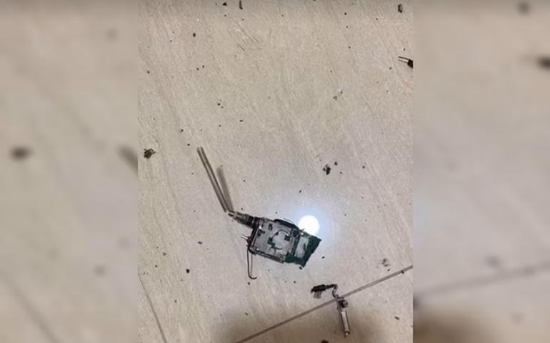 Depois de pagers, walkie-talkies do Hezbollah explodem em redutos do grupo no Líbano