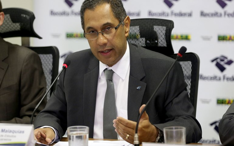 Receita: tributar dividendos eleva arrecadação em R$ 18,5 bilhões em 2022