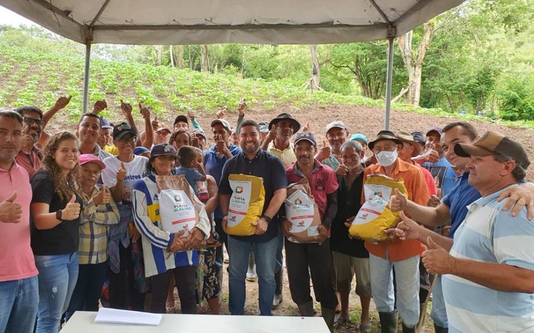 Viçosa e Sebrae/AL firmam parceria para fortalecer a bovinocultura de leite