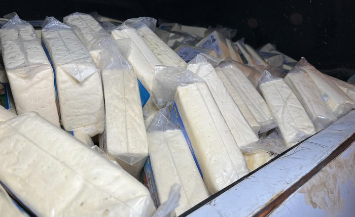 FPI flagra laticínio e pocilga clandestinos em Major Izidoro e recolhe quase uma tonelada de alimento impróprio para consumo FPI flagra laticínio e pocilga clandestinos em Major Izidoro e recolhe quase uma tonelada de alimento impróprio para consumo