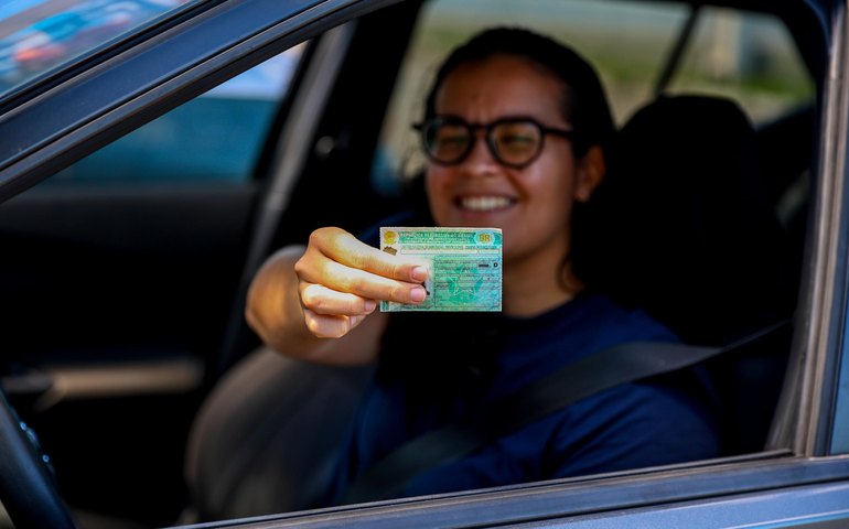 Inscrições abertas: Detran disponibiliza mais de 3.500 vagas para CNH do Trabalhador