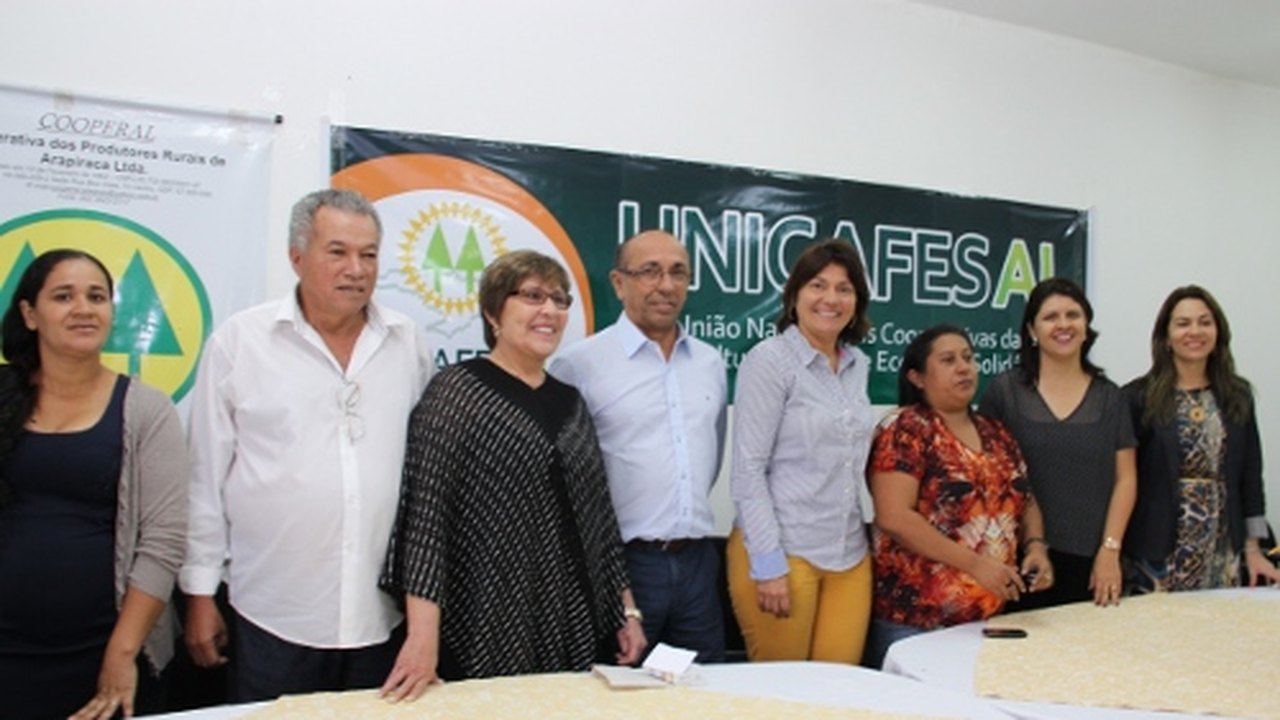Arapiraca: Célia garante mais apoio à agricultura familiar