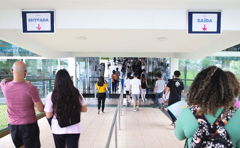 Plataforma Questões do Enem ajuda estudante a se preparar para provas