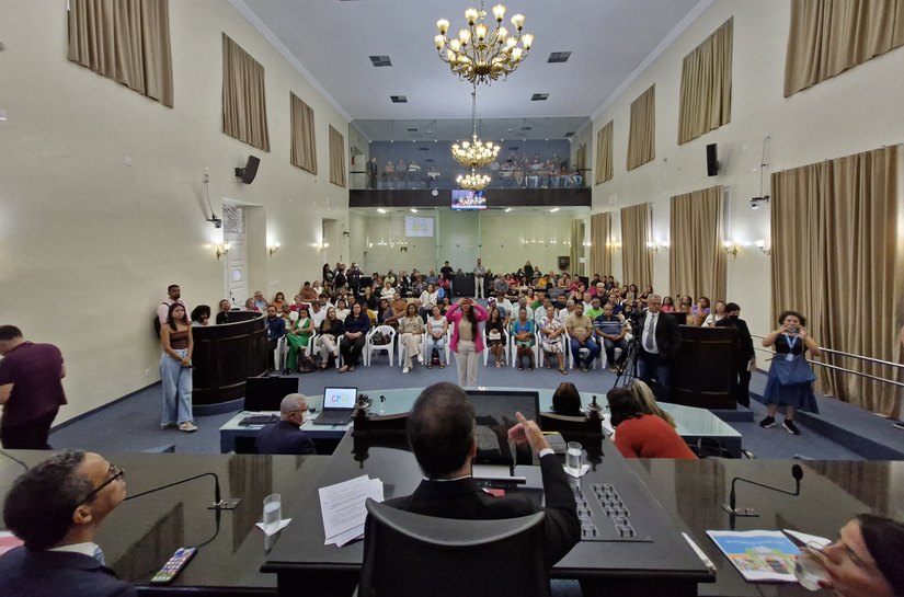 Assembleia Legislativa realiza sessão para debater o Programa Criança Alagoana