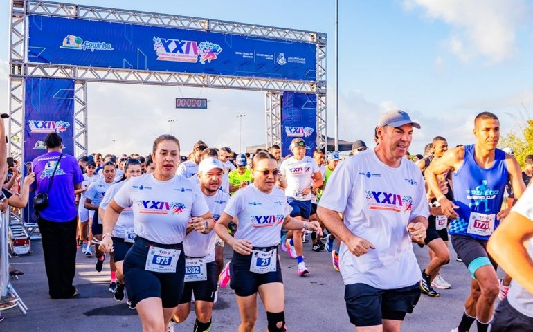 Corredores celebram 101 anos de Arapiraca com a 24ª Corrida da Emancipação no Lago da Perucaba