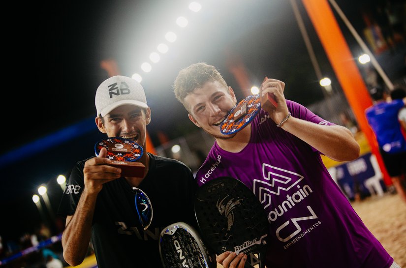 Brasileiros Daniel Mola e Giovanni Cariani e Vitória Marchezini e Sophia Chow conquistam o título do Macena Open Prime na Praia do Francês