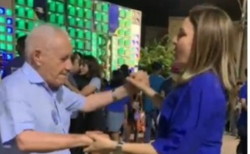 Gervásio Raimundo, aos 94 anos, participou ativamente da campanha do neto em Palmeira dos Índios