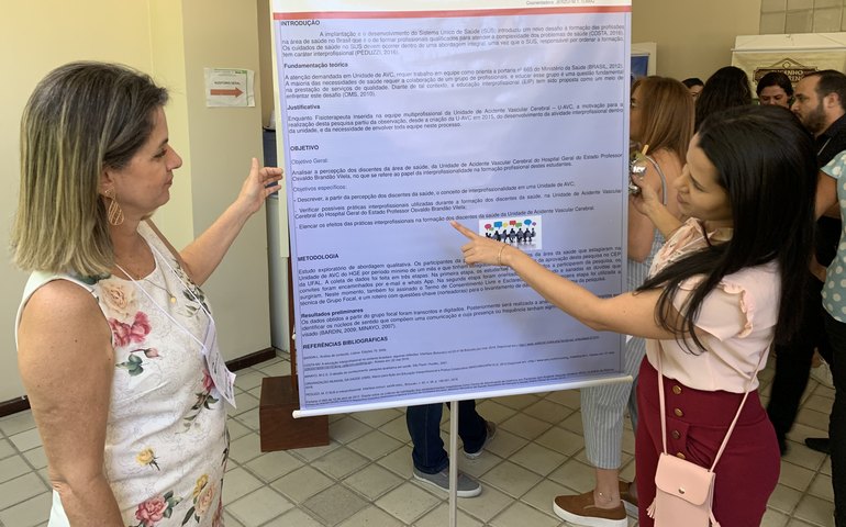 Pesquisadores do HGE participam de Mostra de Ensino na Saúde da UFAL