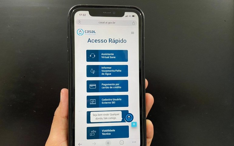 Casal mantém atendimento digital durante feriado da Consciência Negra