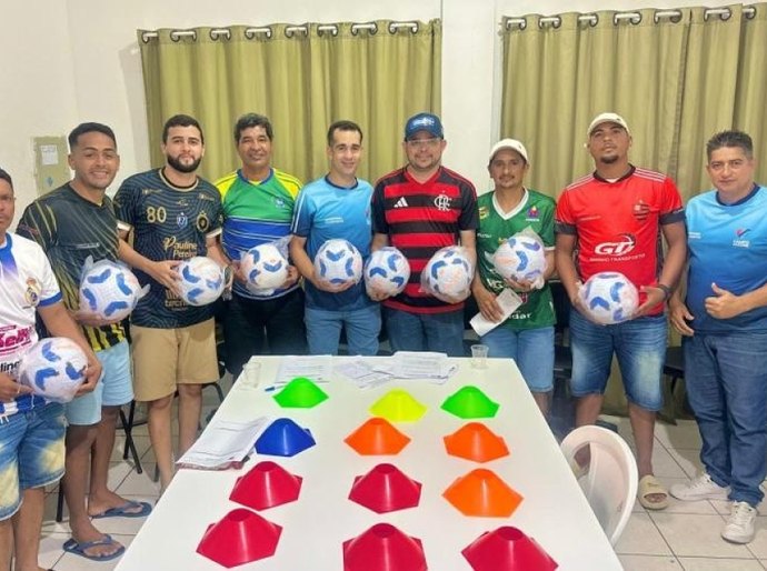 Secretaria de Esportes realizou reunião com as equipes que participarão do Campeonato Municipal de Fut7 2026