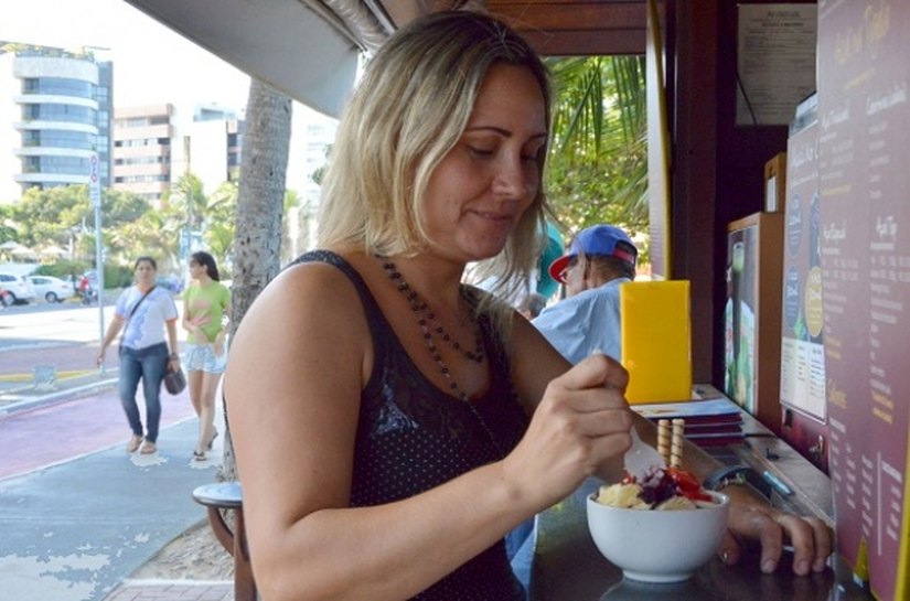 Nutricionista explica os benefícios do açaí e as melhores forma de consumo