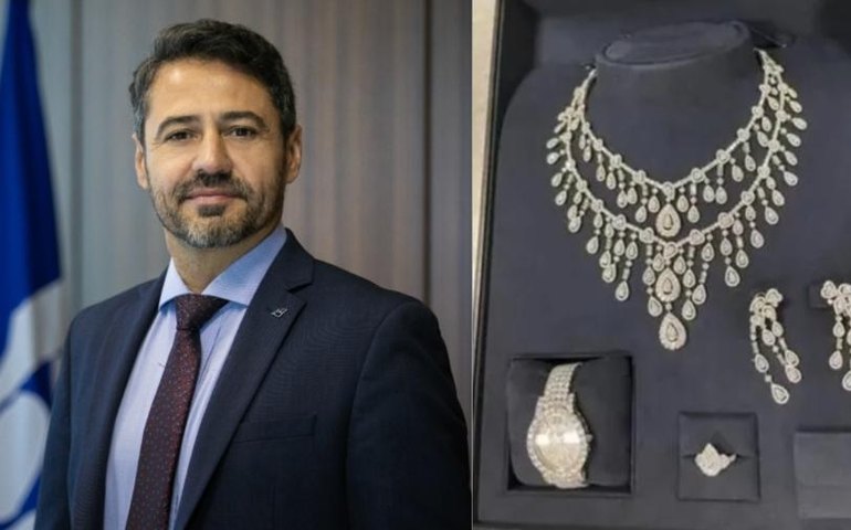 Governo Lula anula exoneração de ex-secretário da Receita de Bolsonaro citado no caso das joias