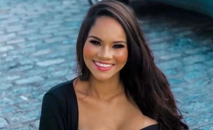 Aryadna Marcella, de 24 anos, foi vítima de bala perdida Aryadna Marcella, de 24 anos, foi vítima de bala perdida