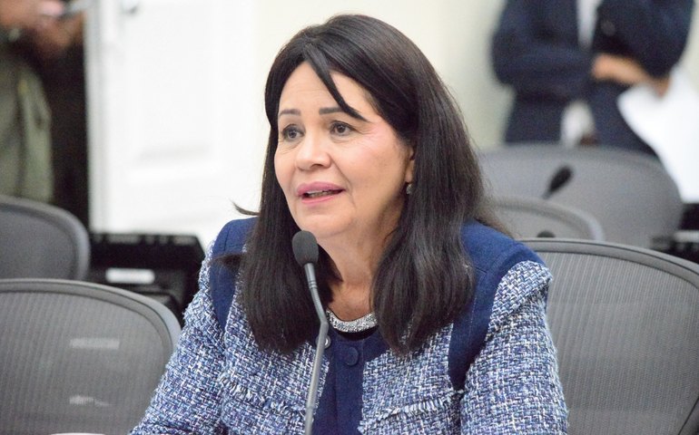 Lei que cria Estatuto da Mulher em Alagoas é sancionada e celebrada