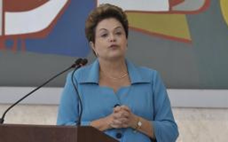 Dilma: Brasil Sorridente beneficia cerca de 80 milhões de pessoas