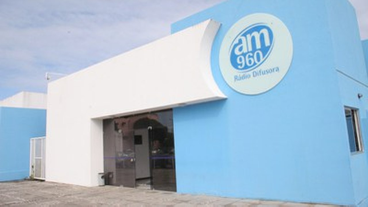 Rádio Difusora soluciona problema com equipamento e volta a funcionar