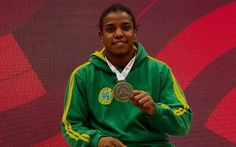 Destaque do wrestling, Thamires Machado é flagrada no antidoping e fica fora do Mundial