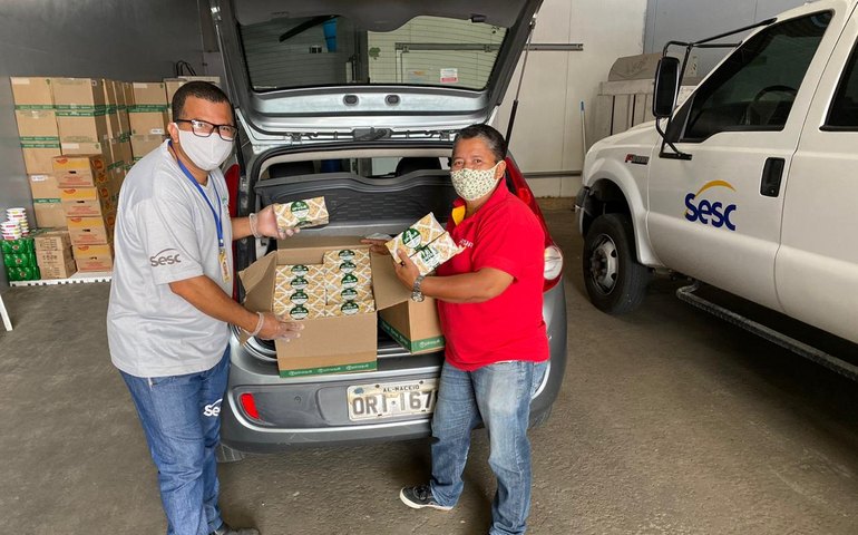 Mesa Brasil repassa 6,8 toneladas de alimentos em Alagoas