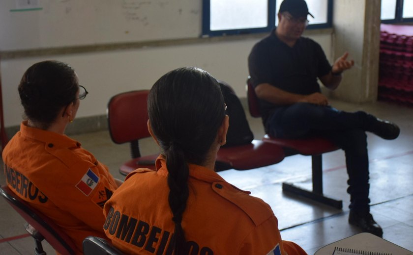 Corpo de Bombeiros realiza I Encontro com os Pais e Mães de Filhos com Autismo e TDAH